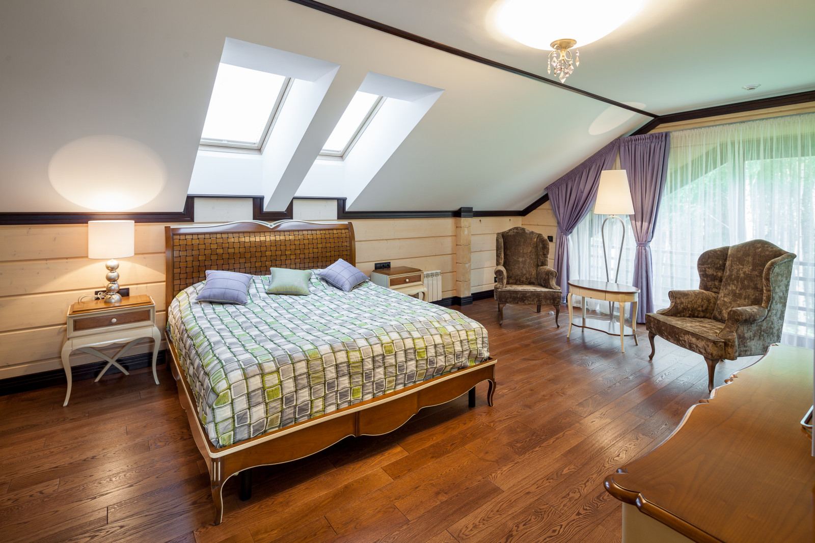 Интерьер трехэтажного загородного дома в Нижегородской области