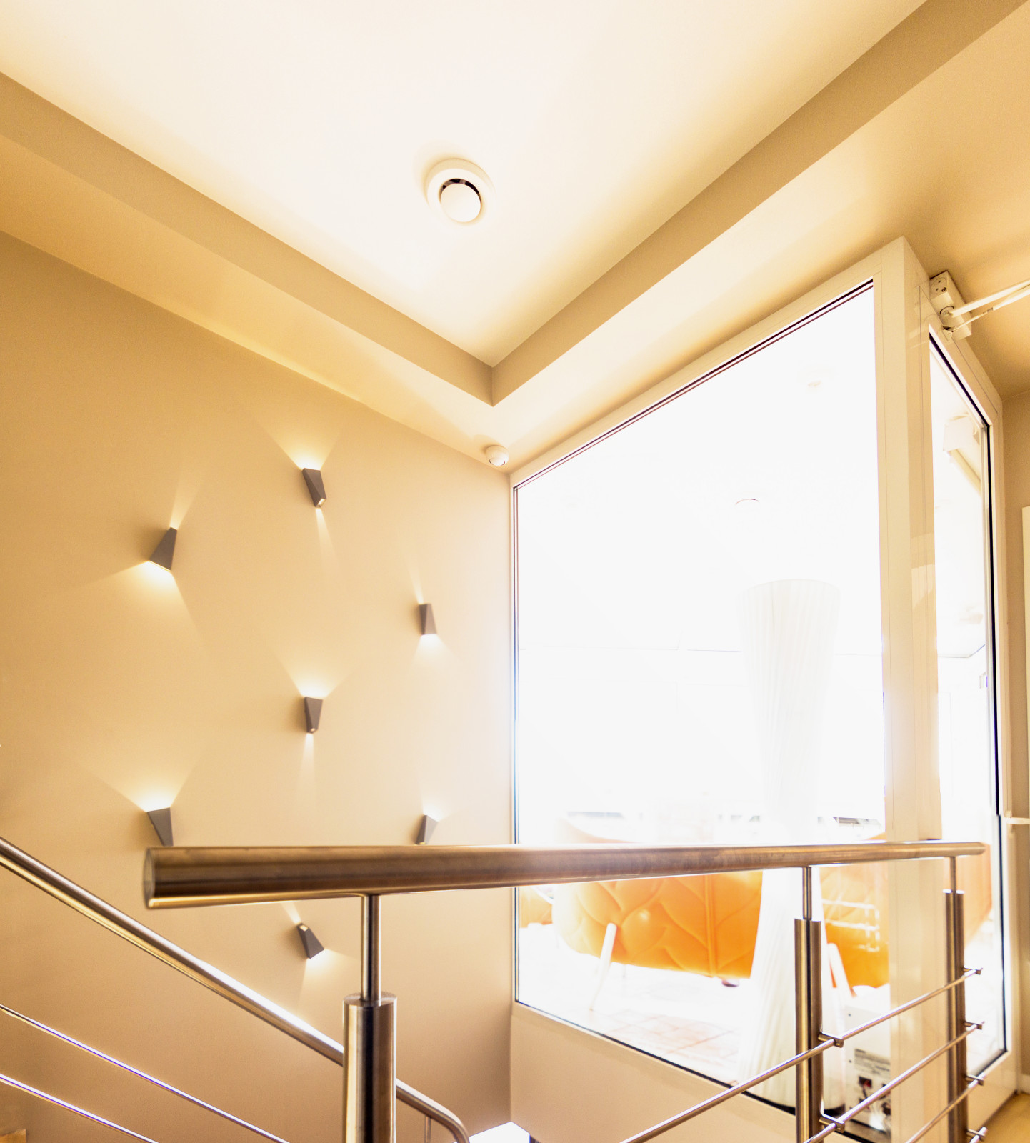 Дизайн-проект двухуровневой квартиры на Каменноостровском