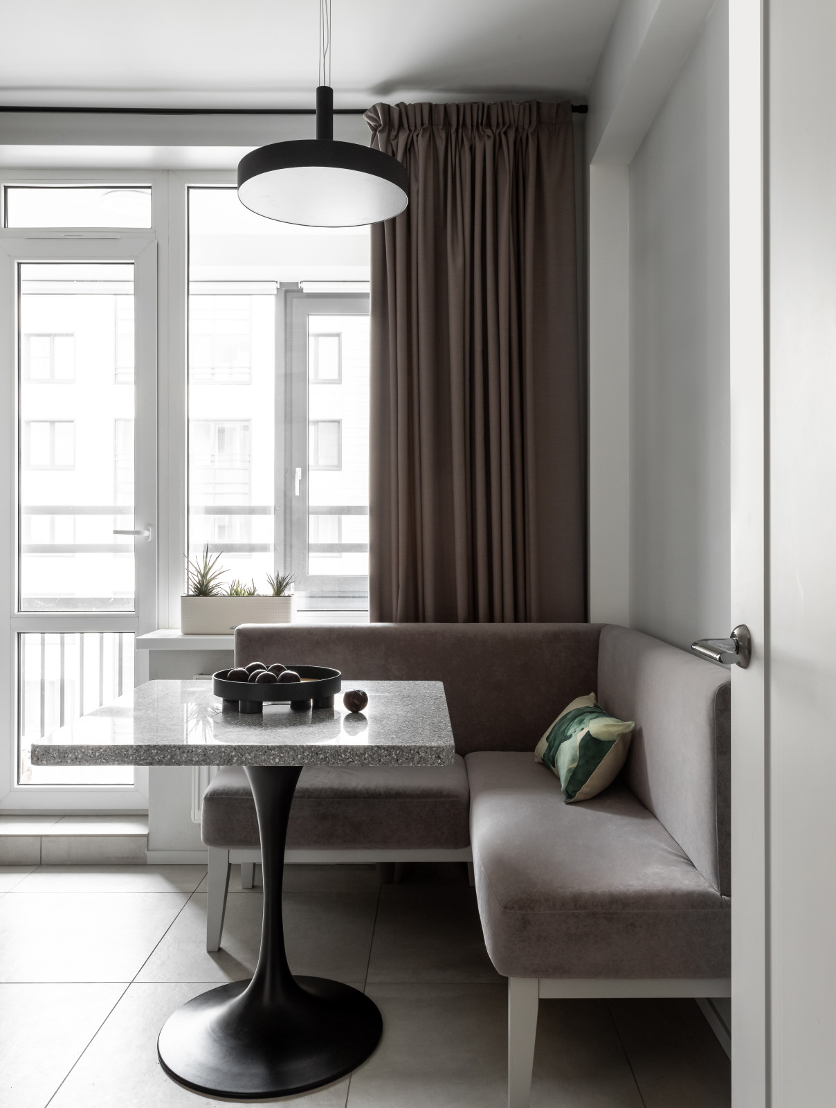 Houzz тур: Сканди-интерьер по законам феншуя