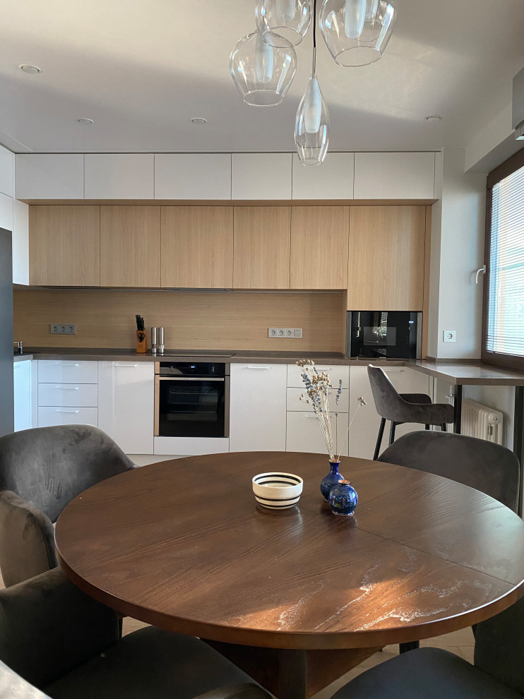 квартира на Никулинской 70 м2