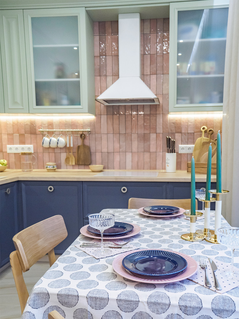 Солнечный остров, ЖК Кристал, Водный стадион