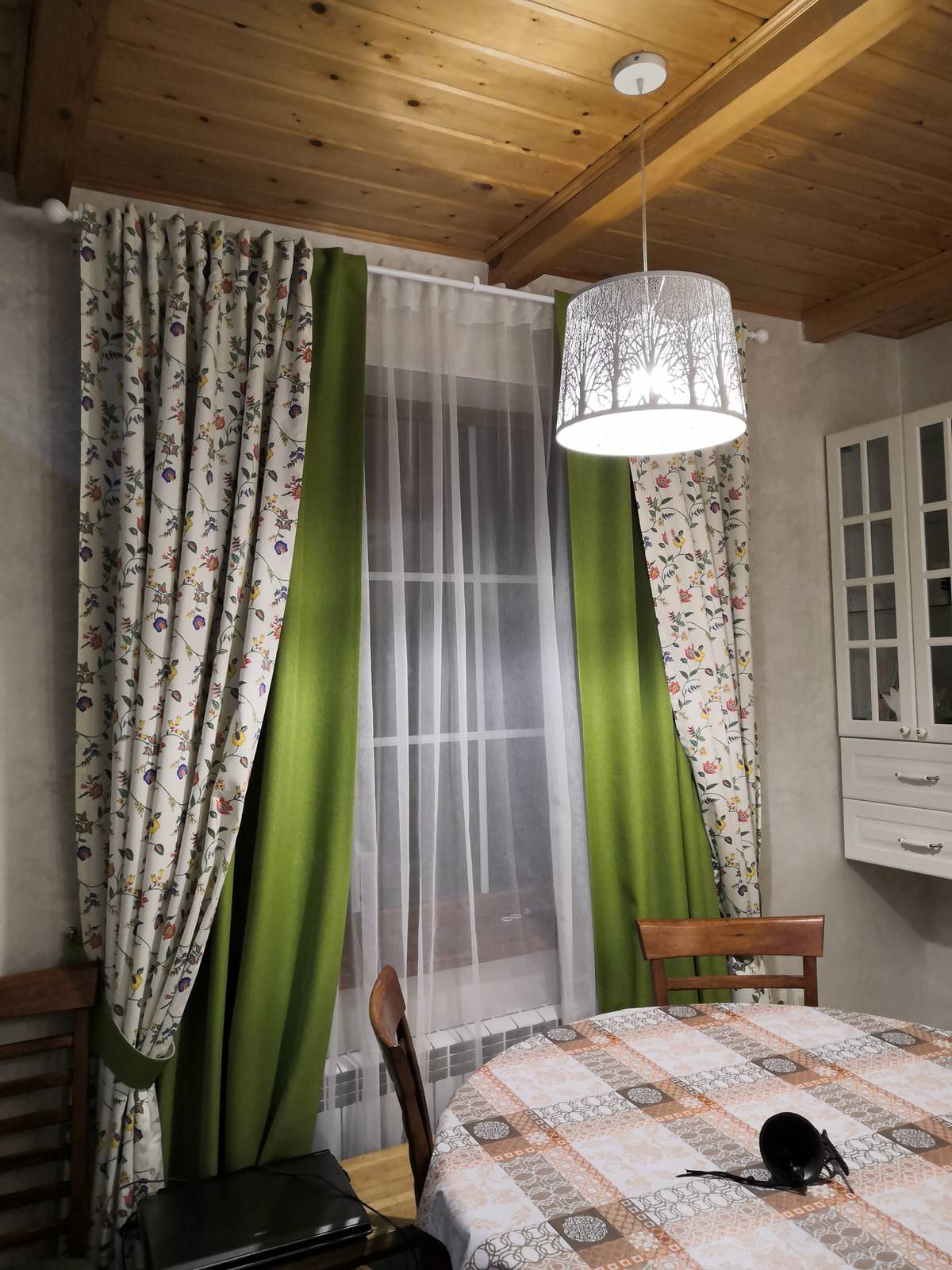 Кухни-столовые