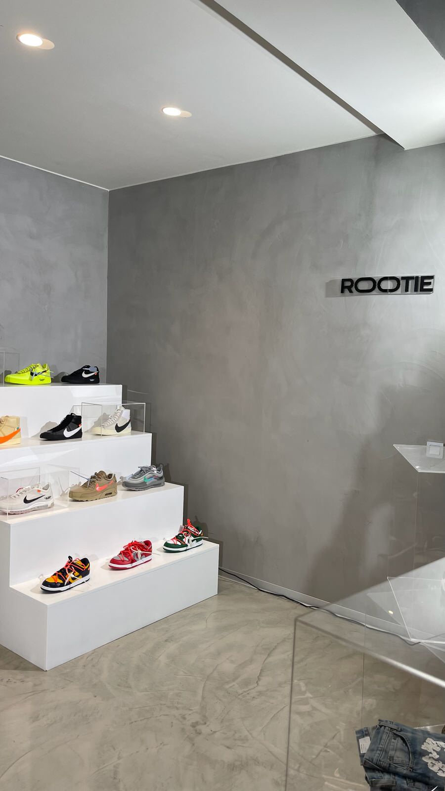 Pop-up store Rootie