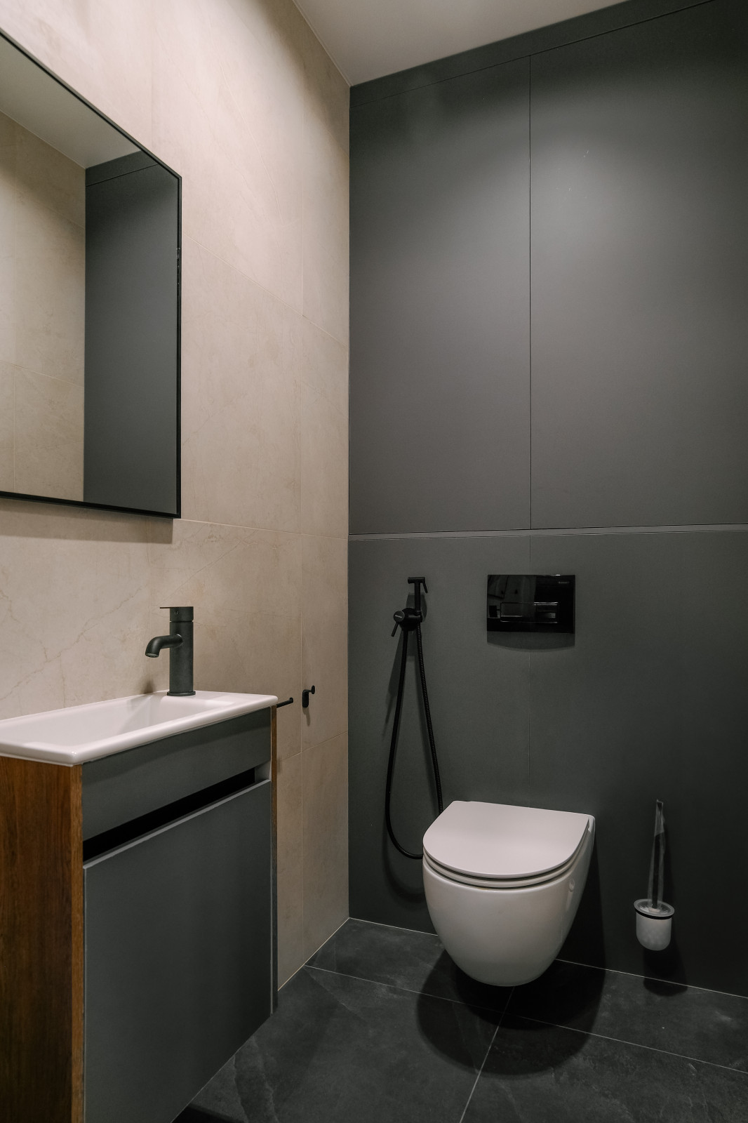 Квартира с дизайнерским ремонтом и освещением