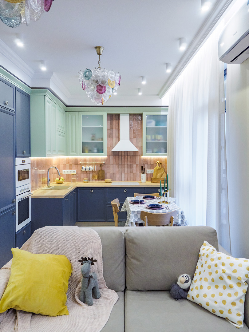 Солнечный остров, ЖК Кристал, Водный стадион