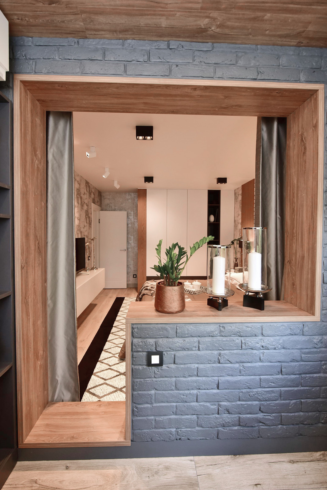 "Белоснежная история"