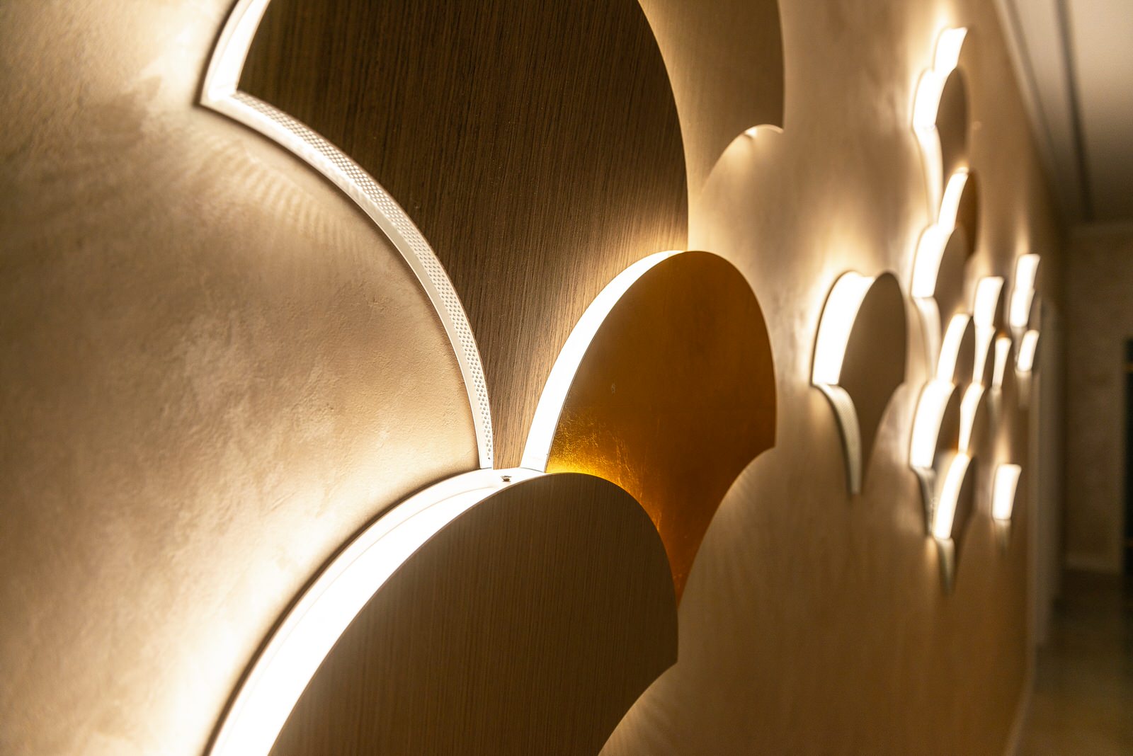 Дом с бассейном