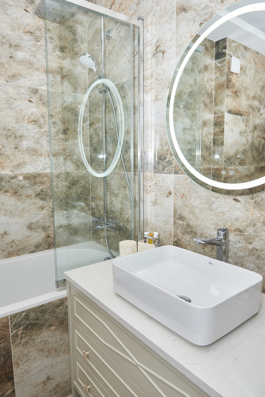 Косметический ремонт в 2хкомнатной квартире в светлых тонах