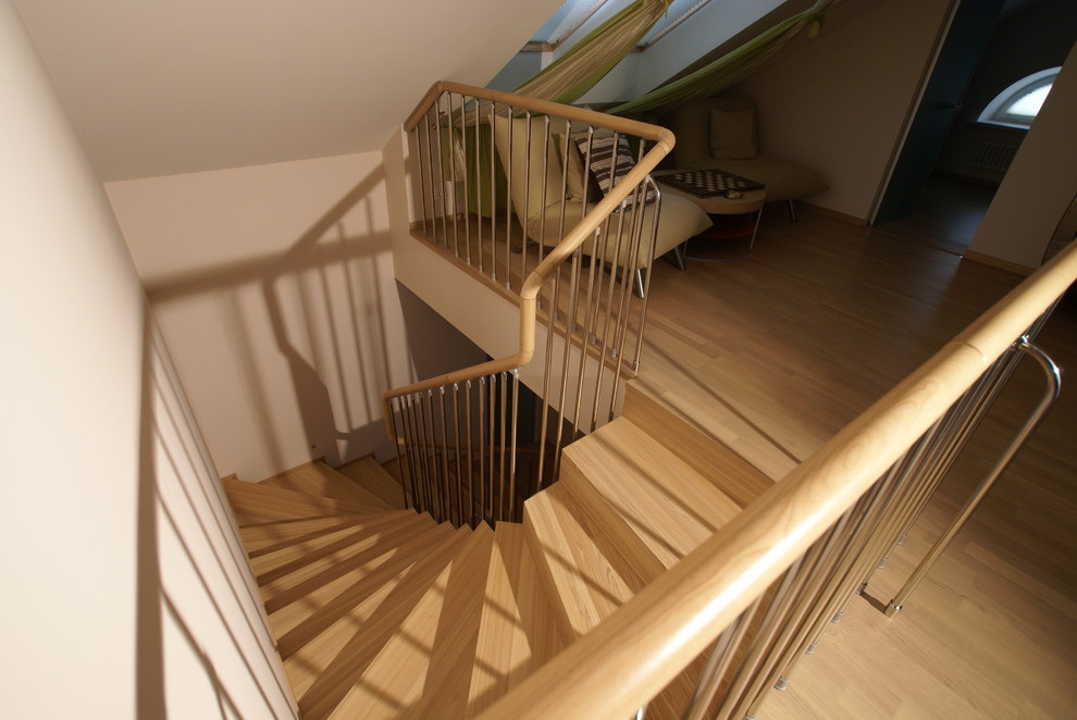 Интерьерные лестницы. Облицовка лестницы из бетона (2015)