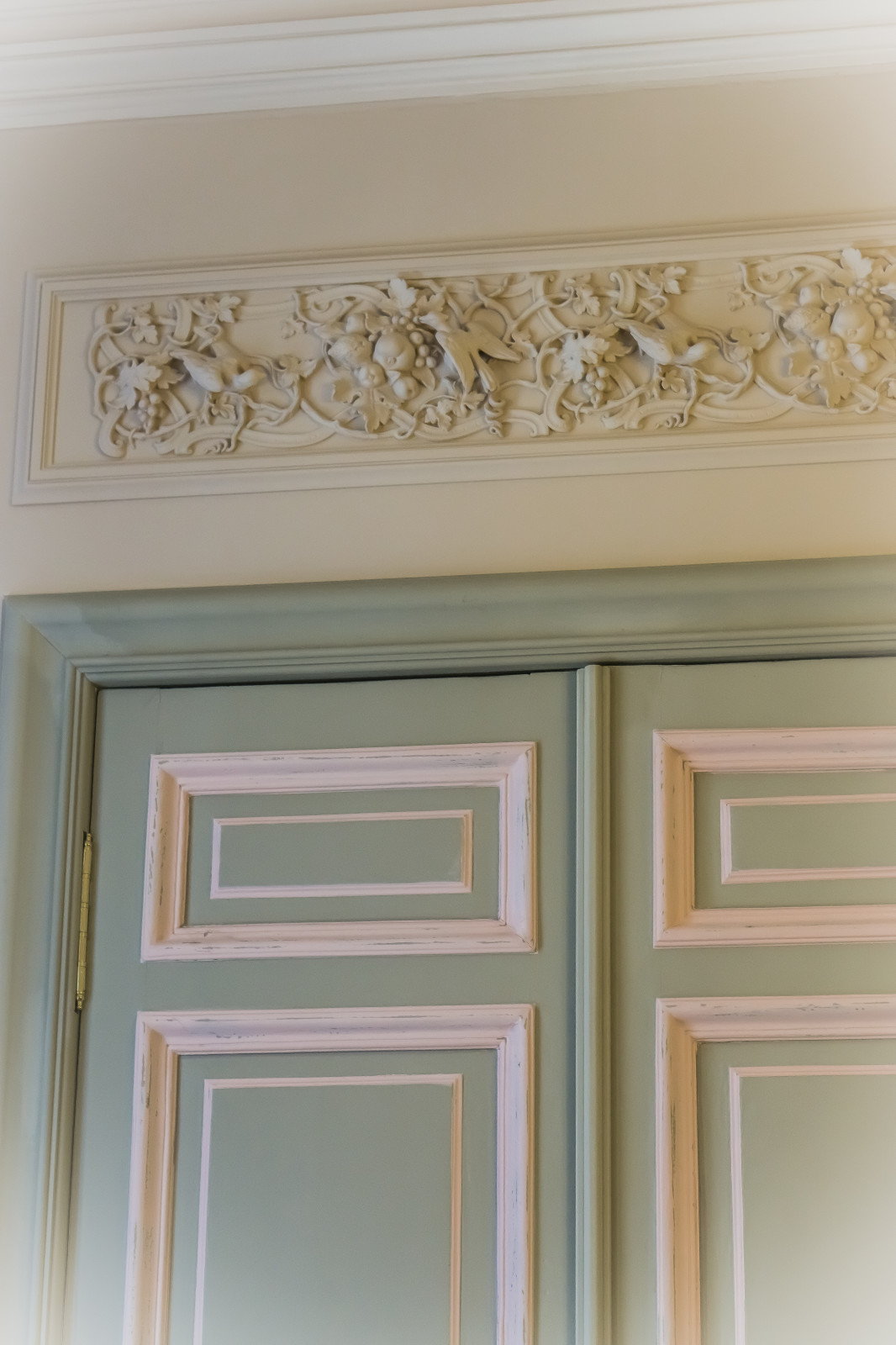 CHATEAU DE LA PETROGRADKA