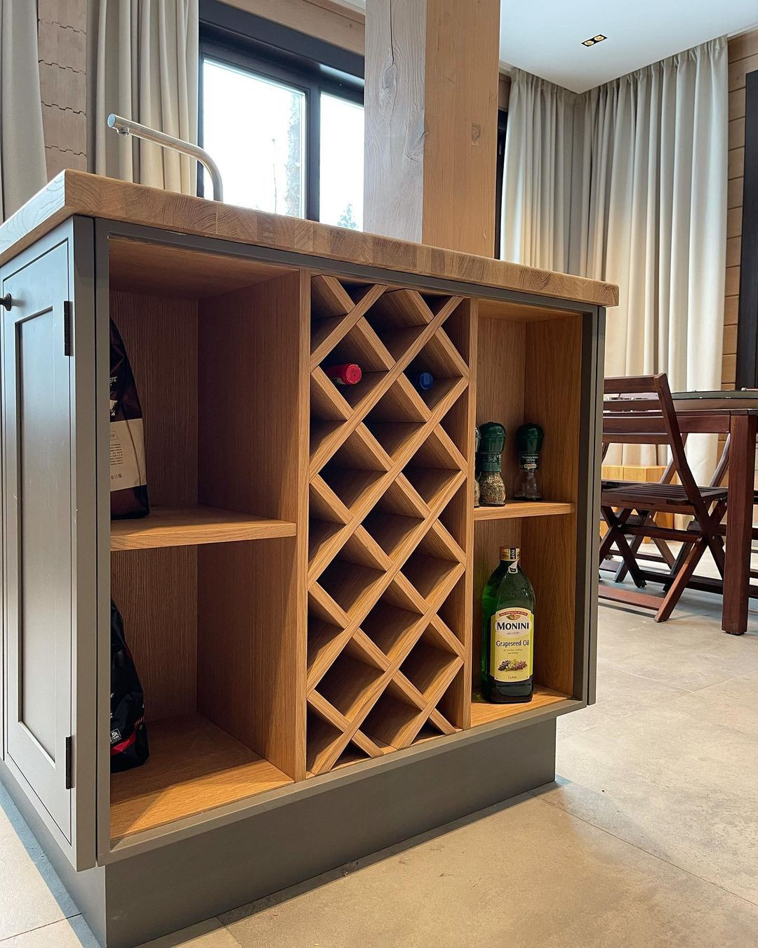 Кухня в загородный дом