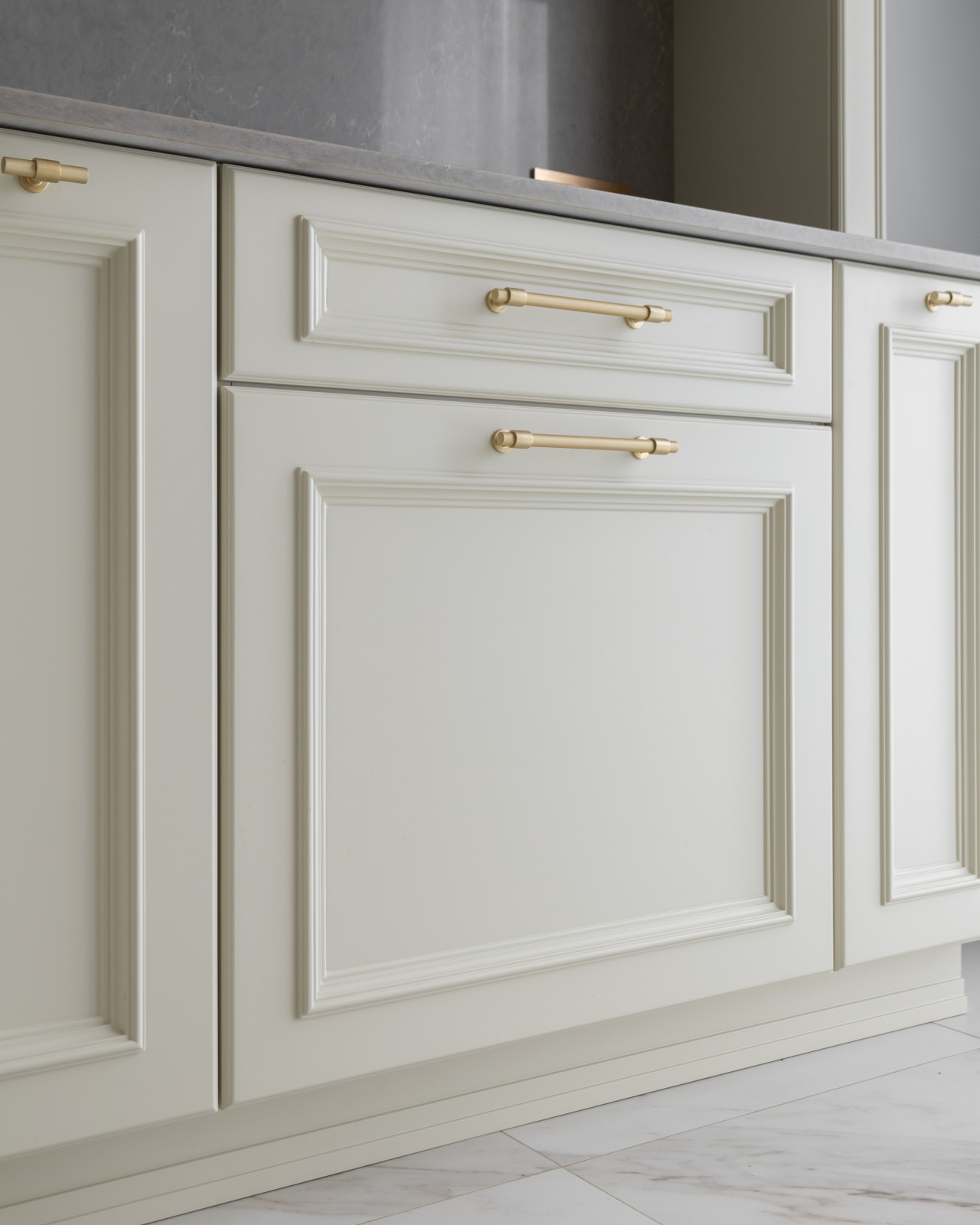 Классическая элегантность в современном интерьере