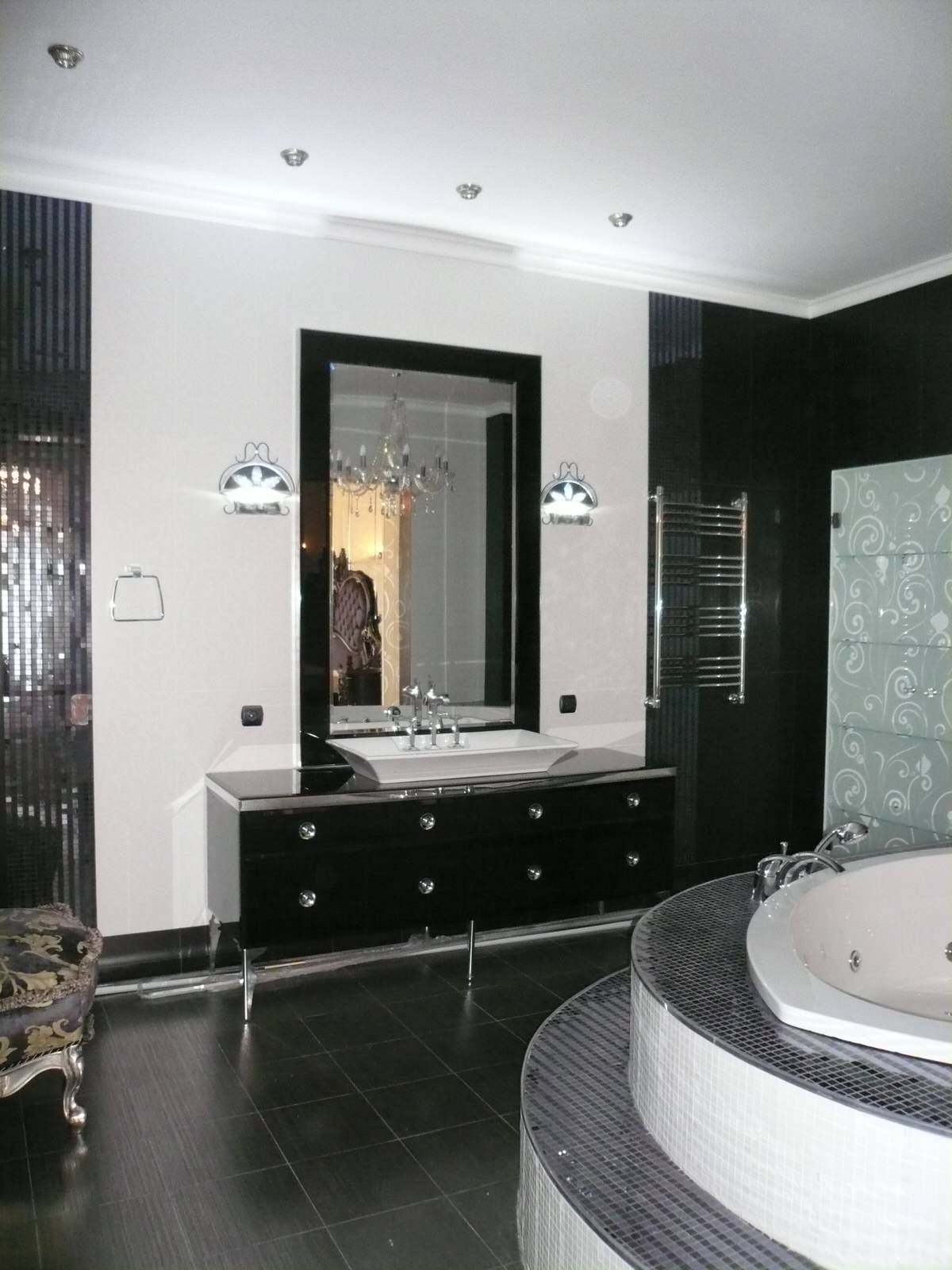 Обложка проекта: Дом в классическом стиле