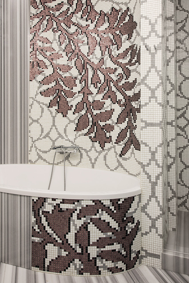 Квартира в Москве "Небо , самолёт , девушка"