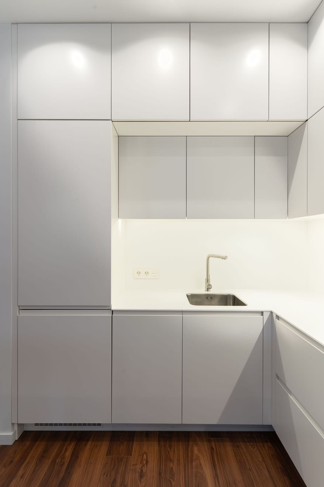 Белоснежная кухня