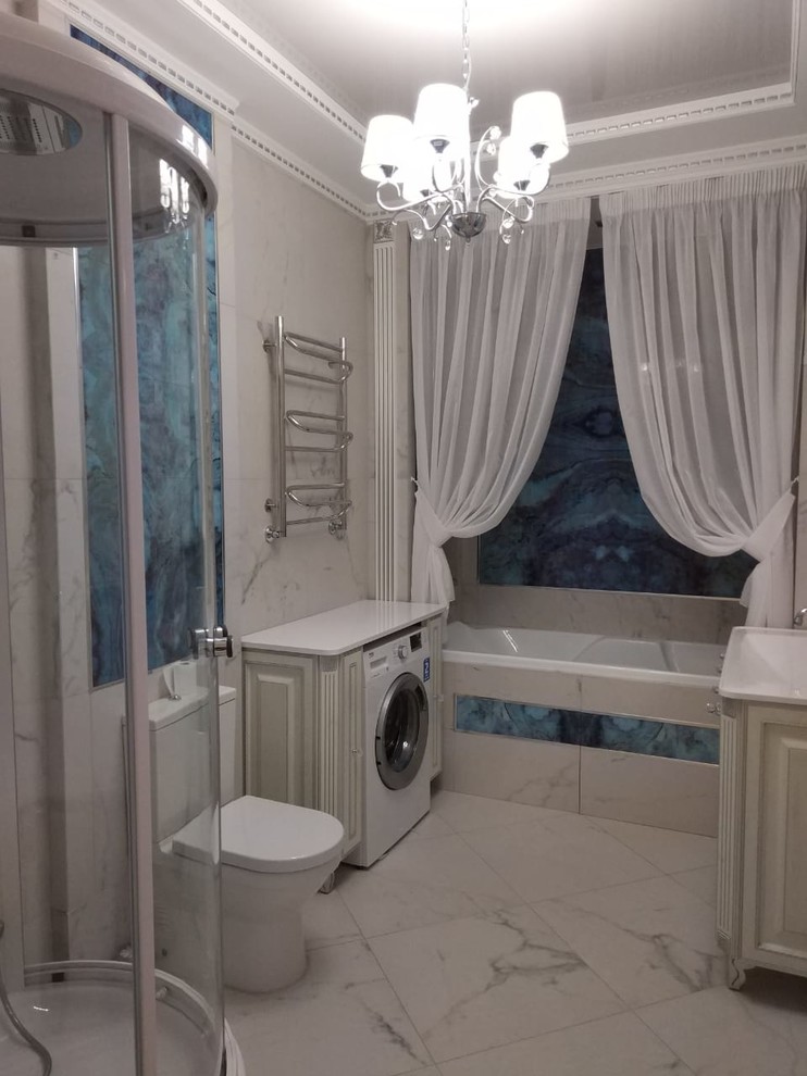 Дом с витражами