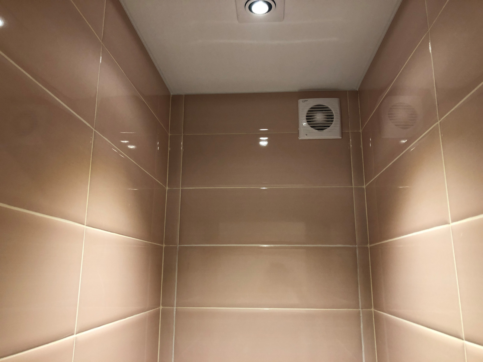 Фото реализации стиля "Пудровый минимализм"