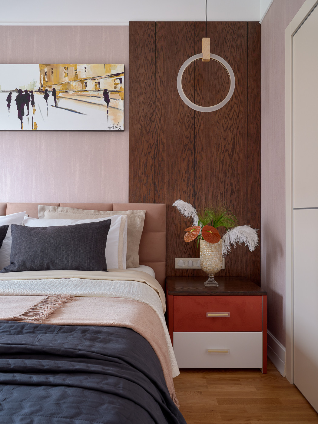 Реализованный проект спальни в ЖК Черняховского.