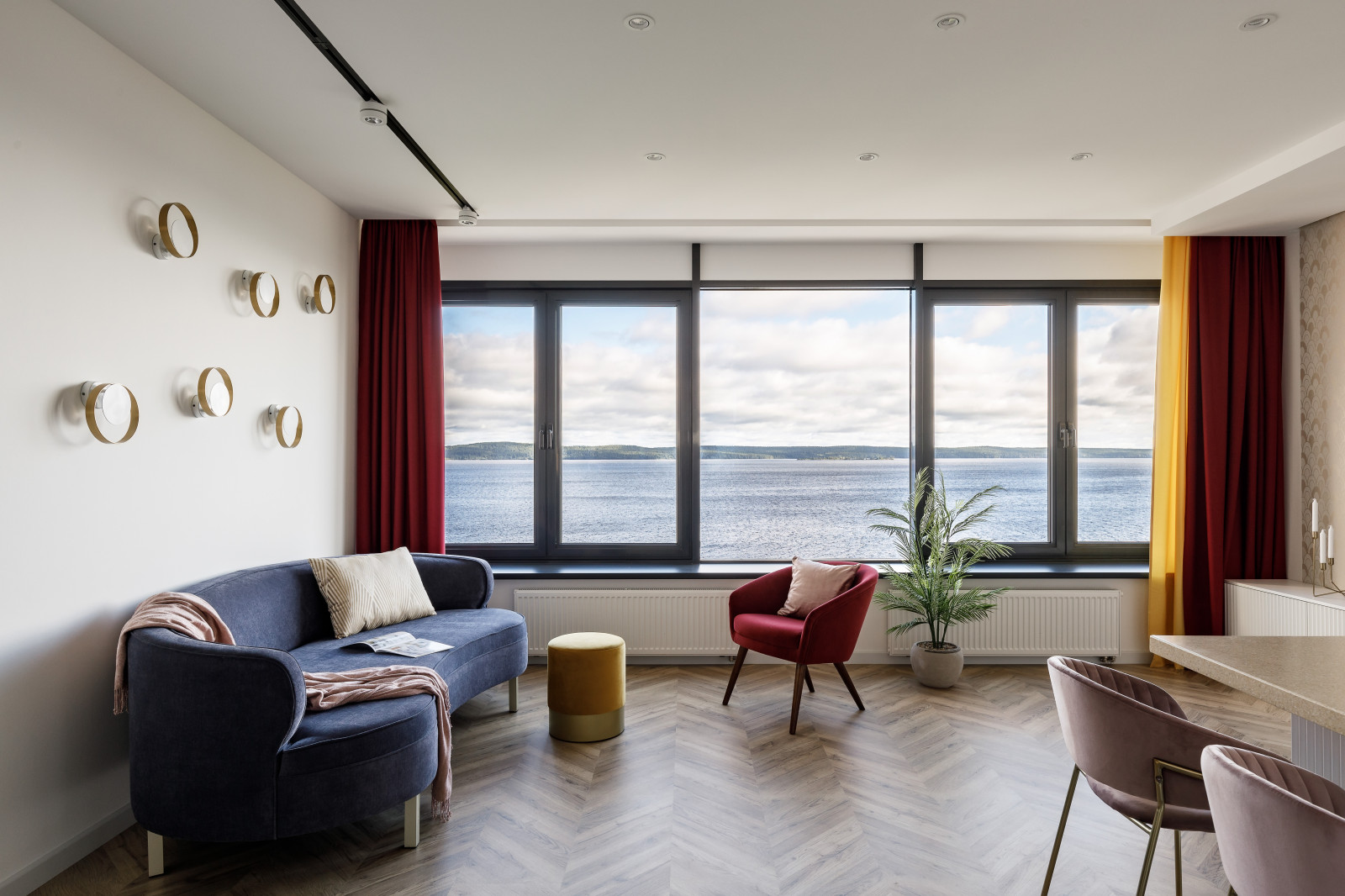 Демо-квартира в ЖК премиум класса "Аквамарин"