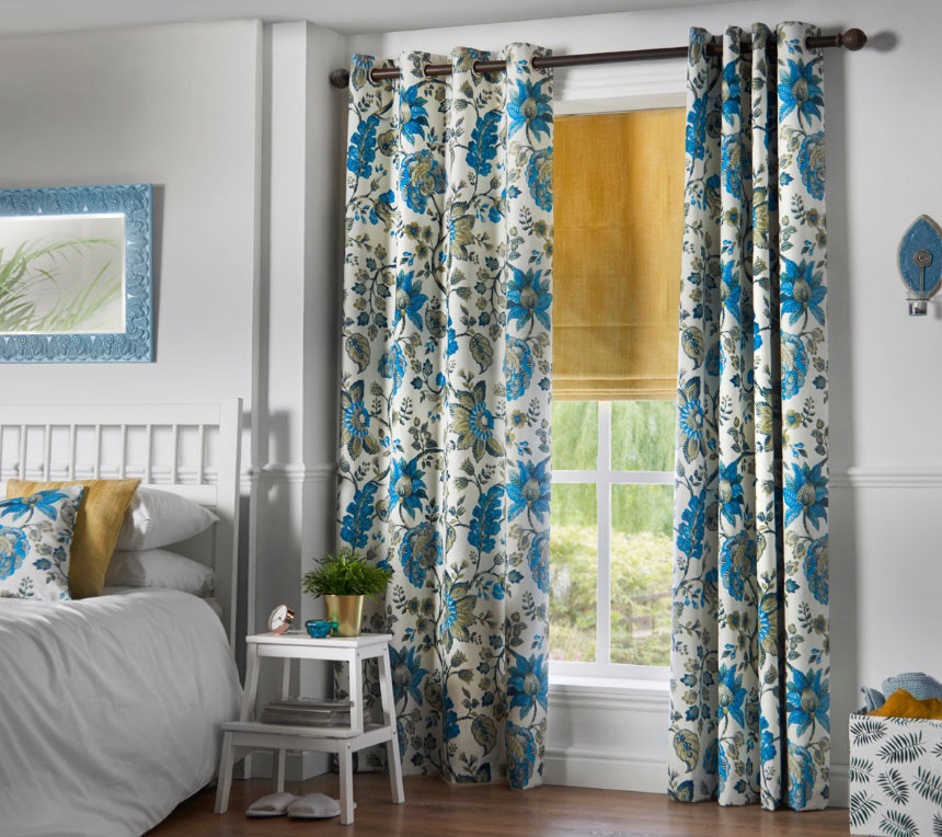 Bill Beaumont - британский издатель тканей