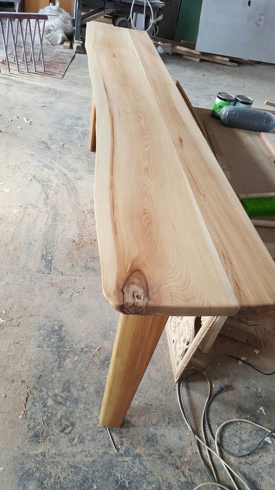 Столы , консоли и изголовья кроватей из Слэбов