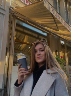 Нина Корельская