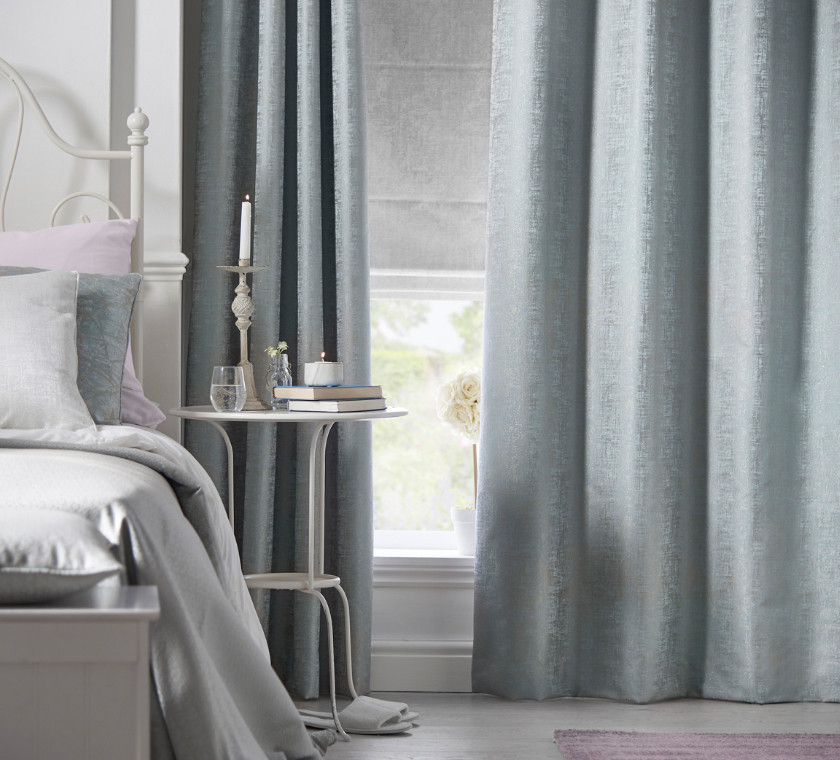 Bill Beaumont - британский издатель тканей