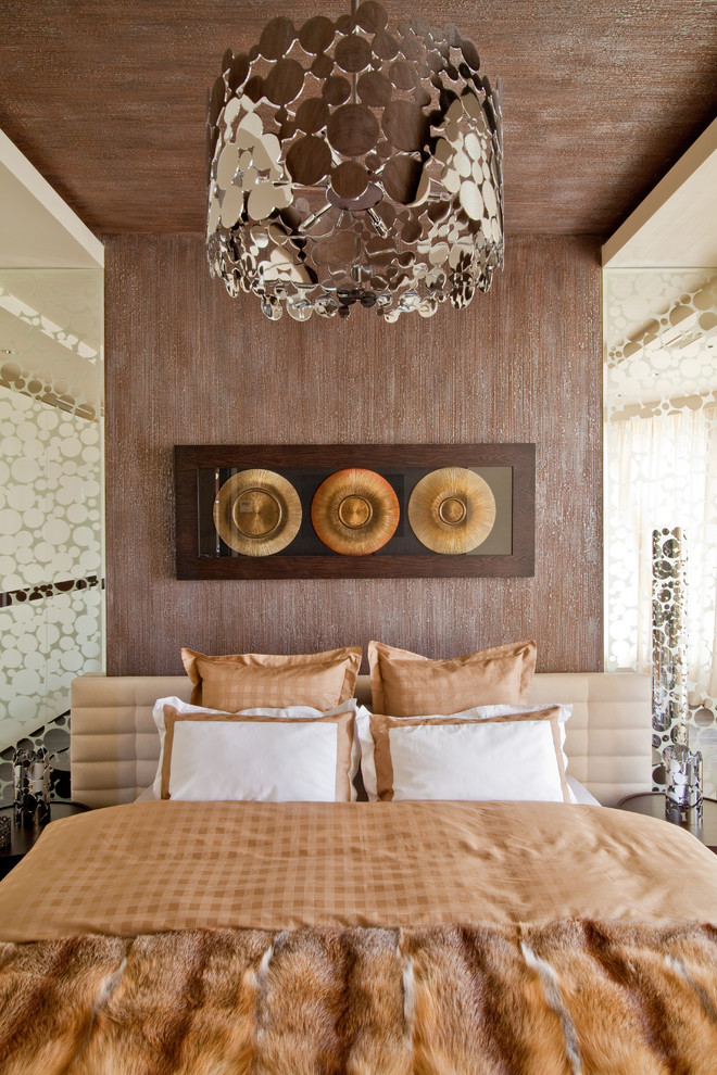 the mansion is 600m2