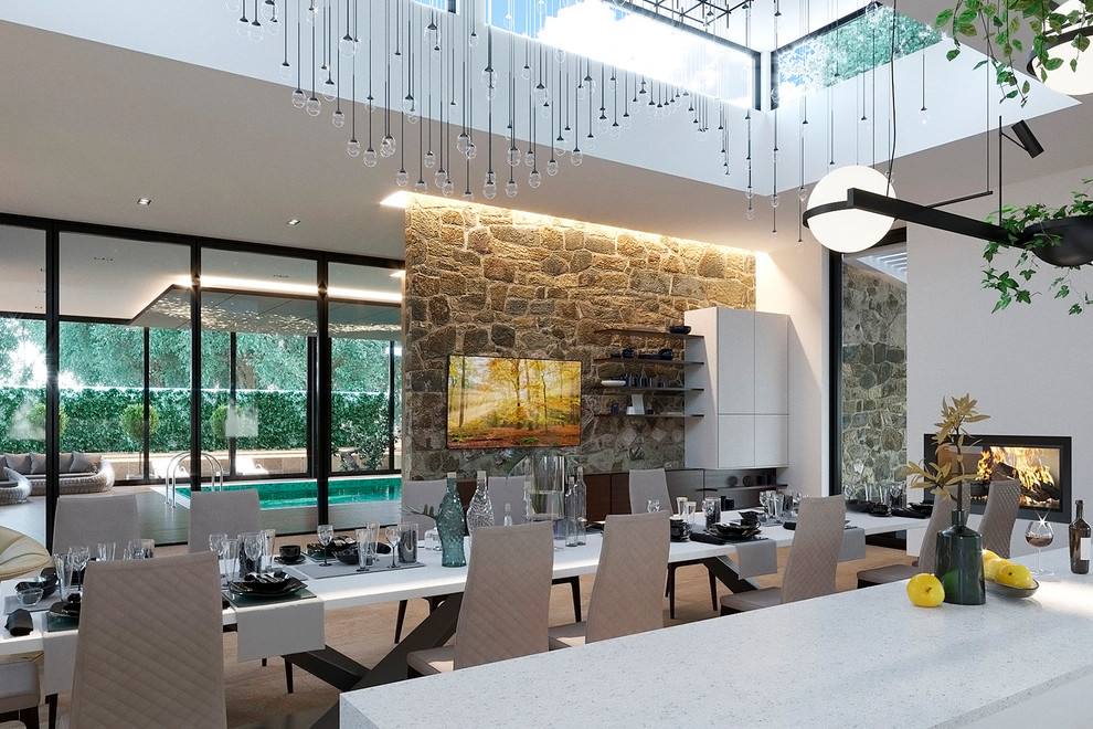 Дом с бассейном