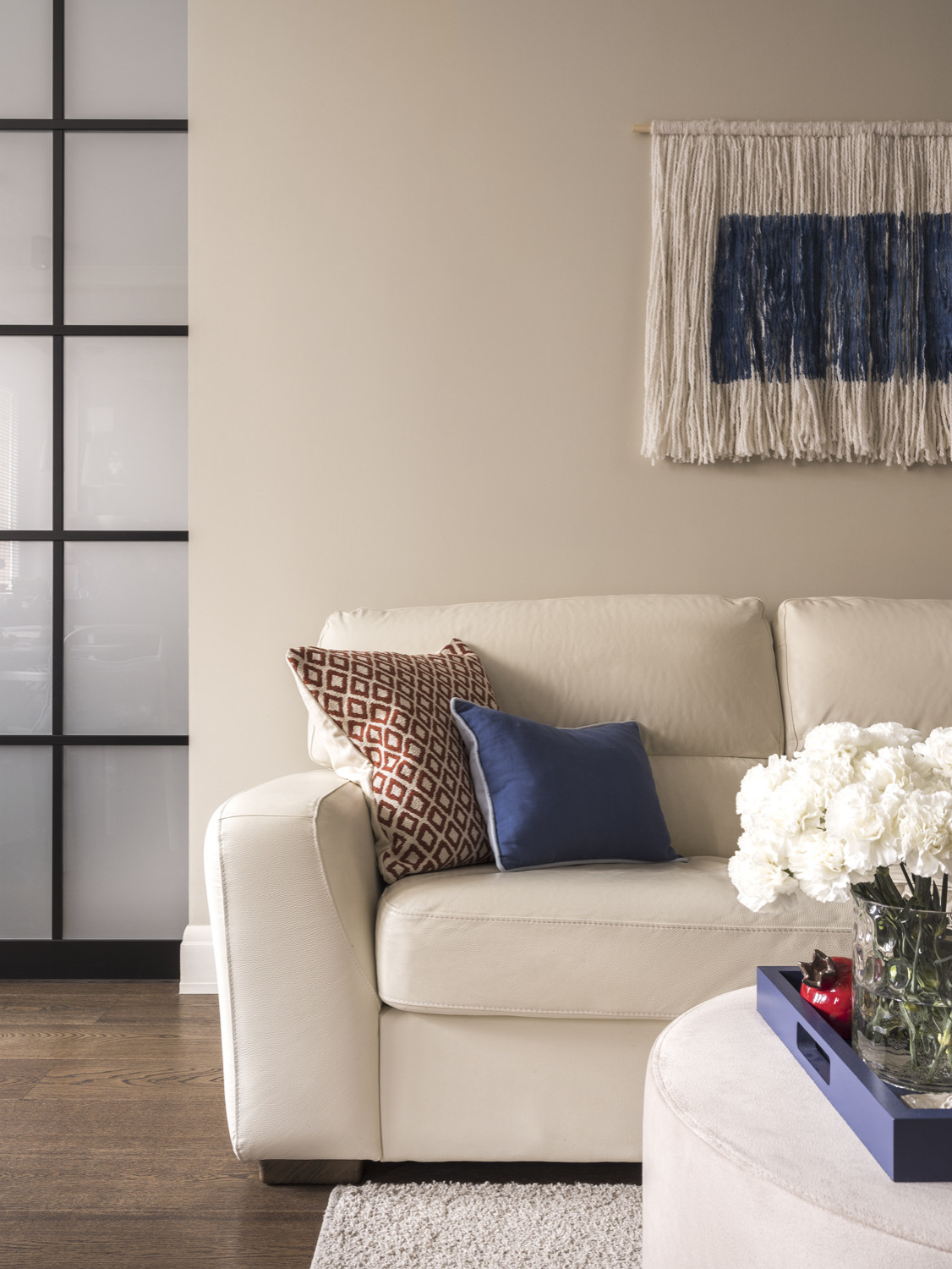 Двухкомнатная квартира в синих тонах