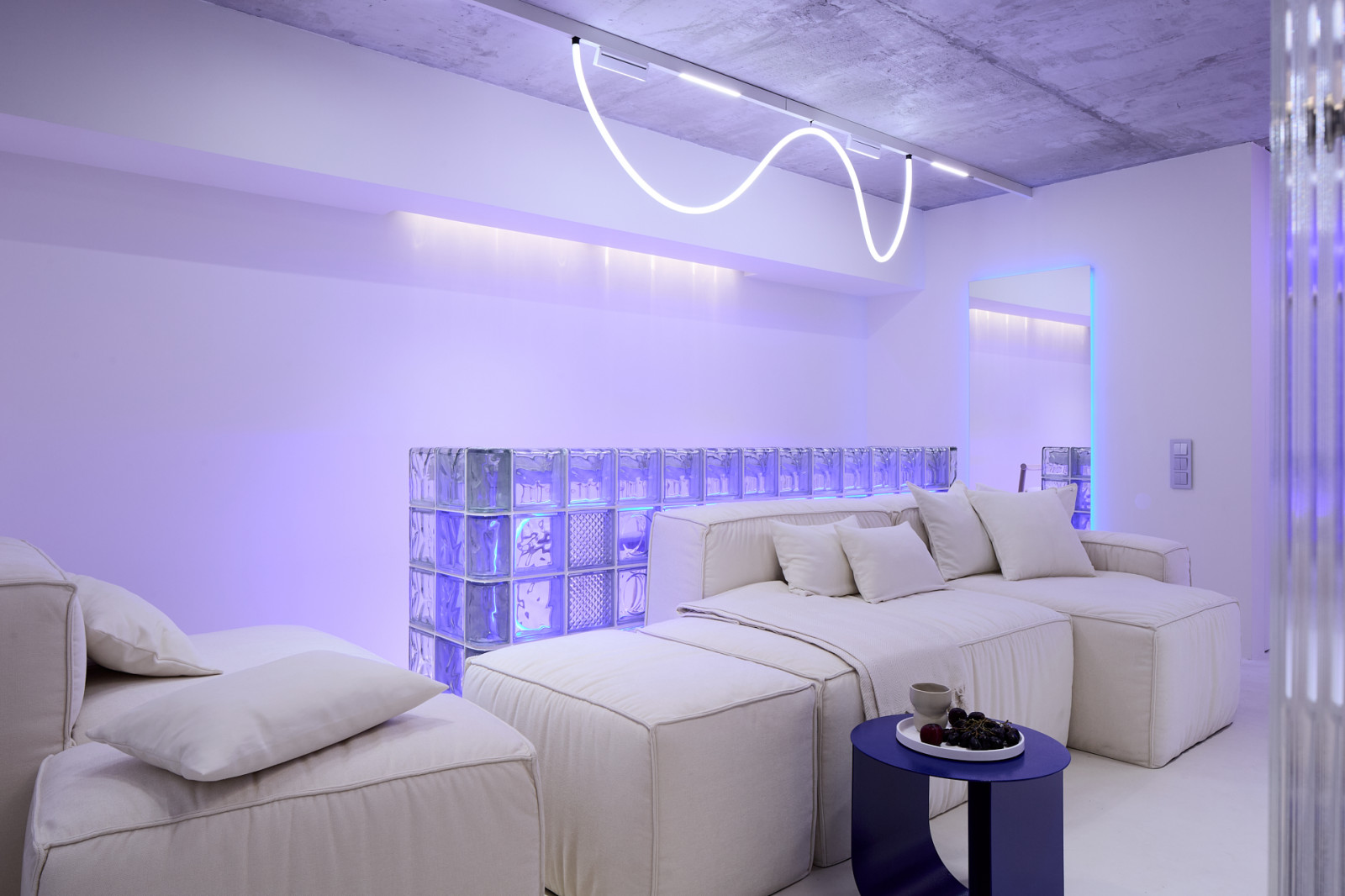 23.06.24 Алексеева Диана и Каримова Карина (Гостиная с кубиками льда)