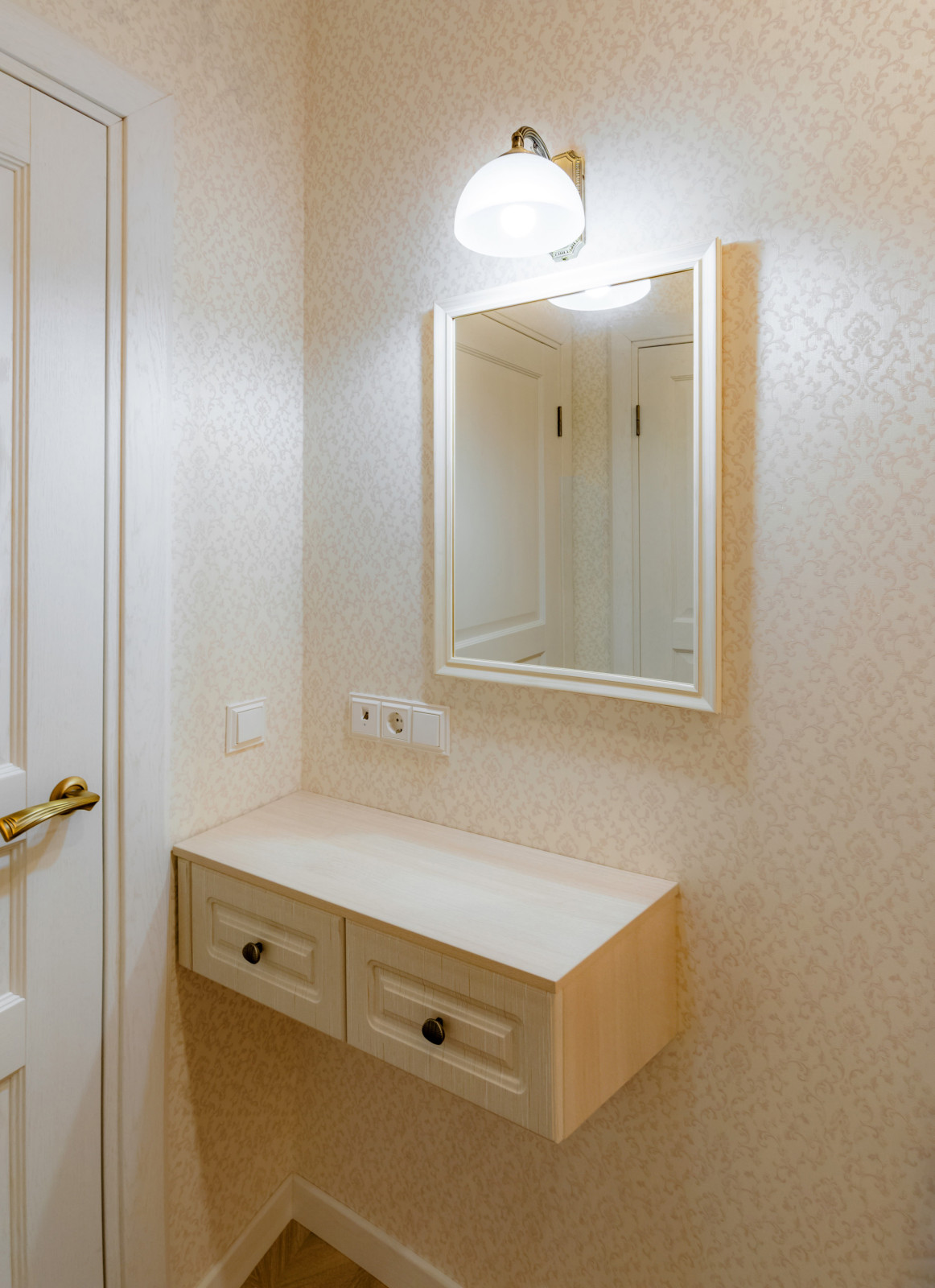 Московский, 76