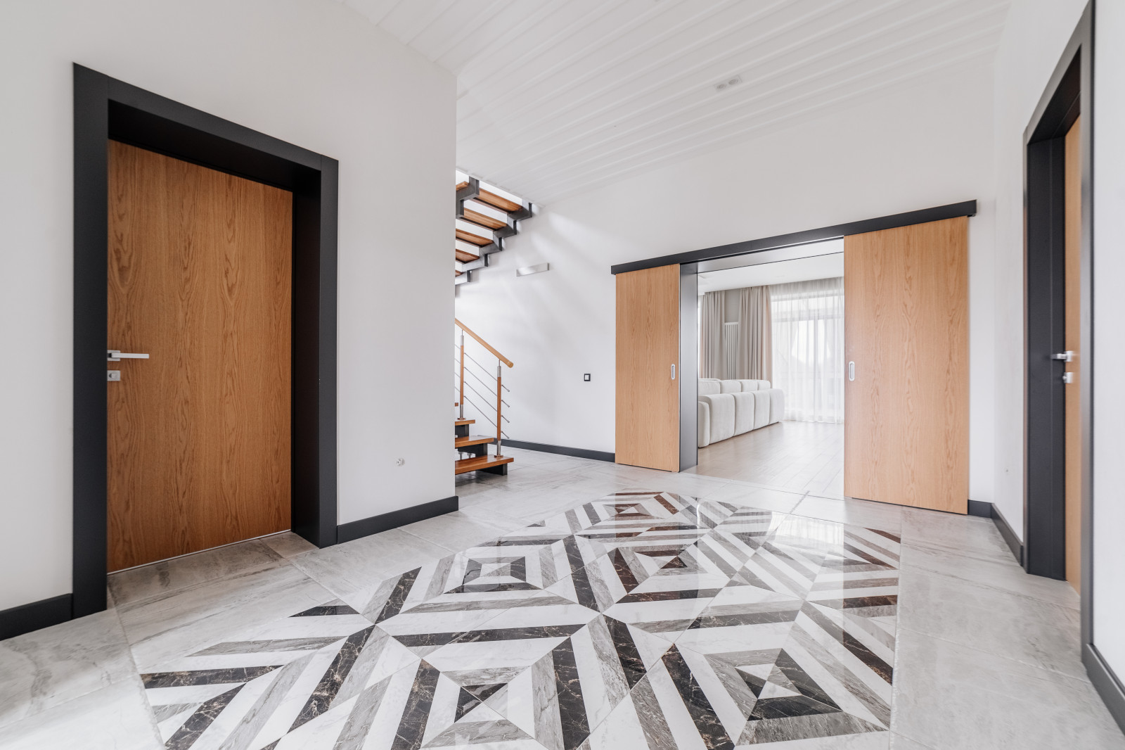 Обложка проекта: Дом у Волги