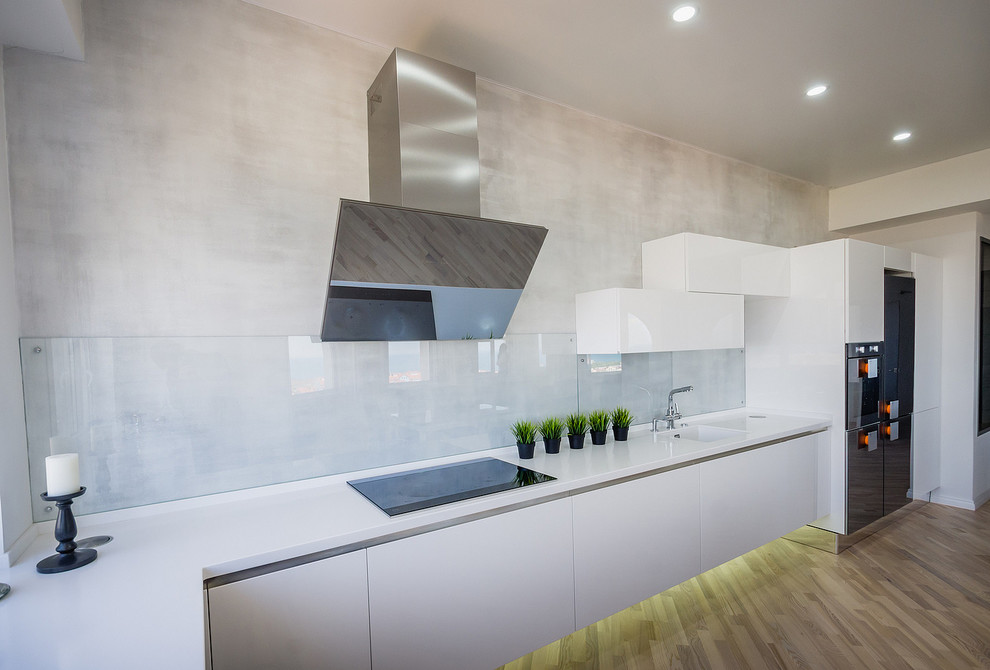 Монохромная кухня