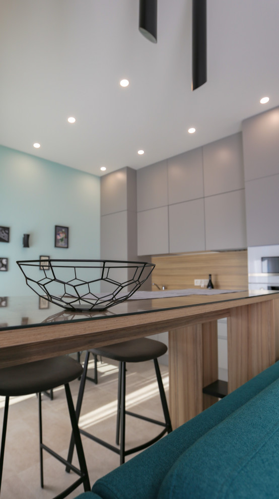 ЖК ЦАРСКАЯ ПЛОЩАДЬ - ЭТЮД С БИРЮЗОВЫМ ОТТЕНКОМ