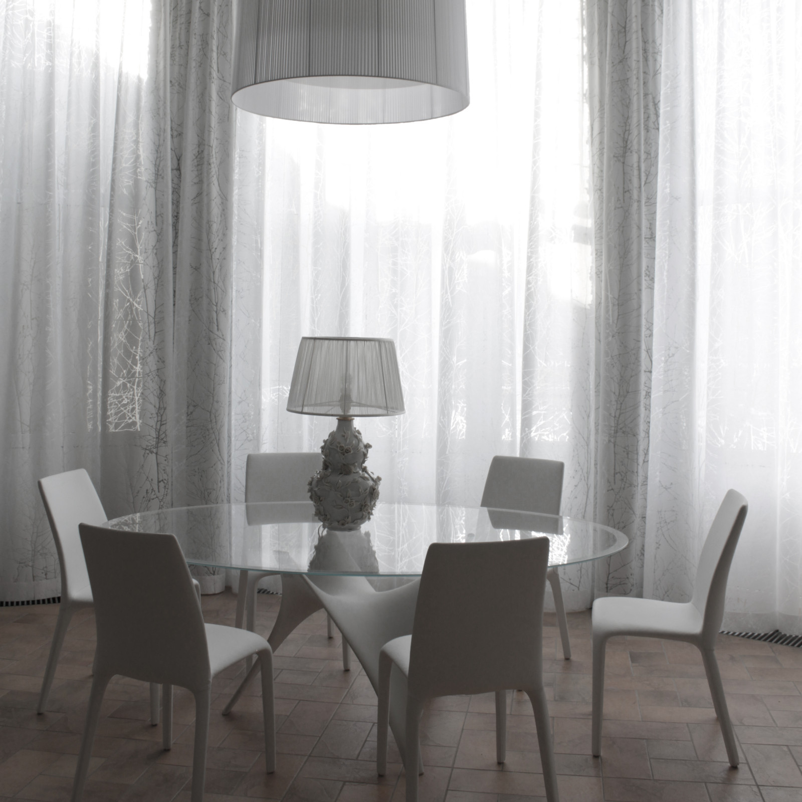 Реконструкция интерьера в загородном доме