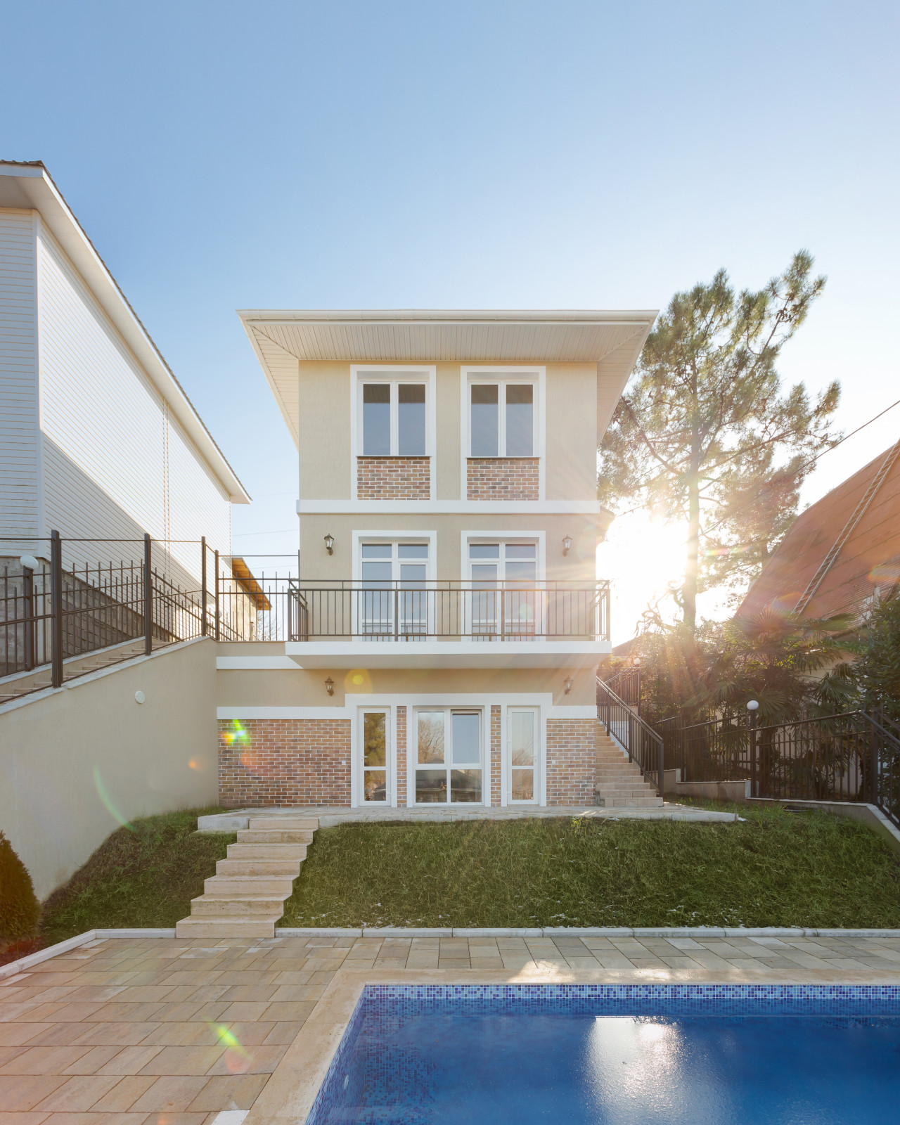 Коттеджи на улице Вишневой