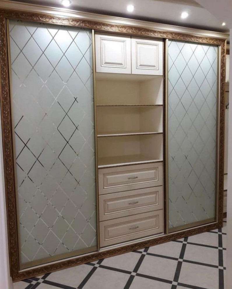 Обложка проекта: Дизайнерские шкафы (проекты)