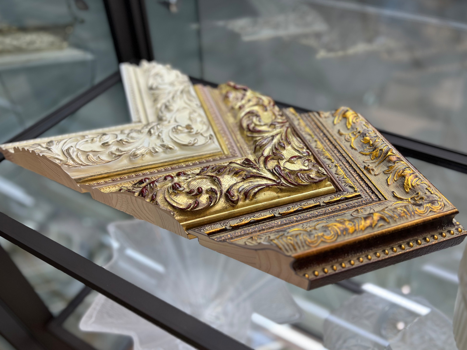 Арт-пространство R2 БАГЕТ ВИНТАЖ в Casa Ricca EXPO