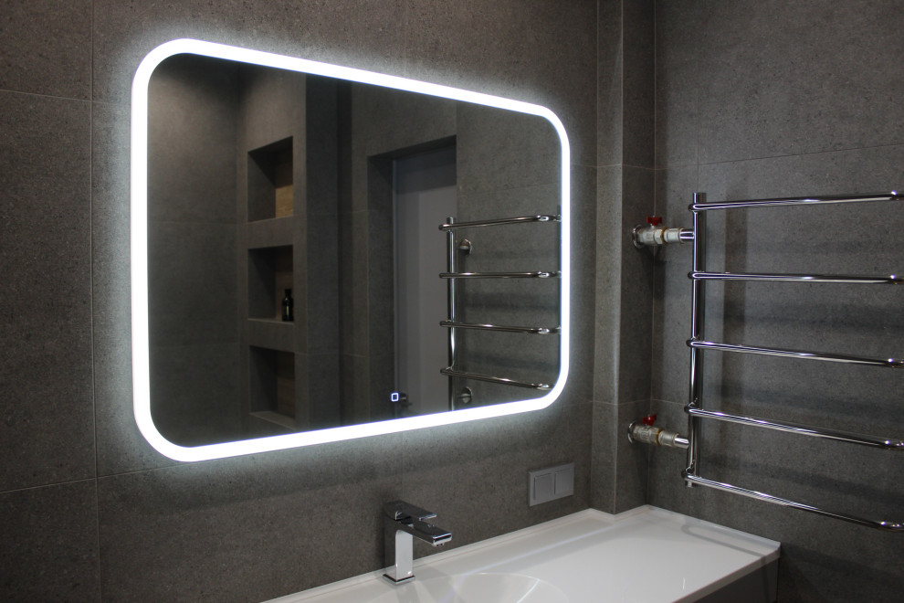 Четырехкомнатная в центре под ключ по дизайн-проекту