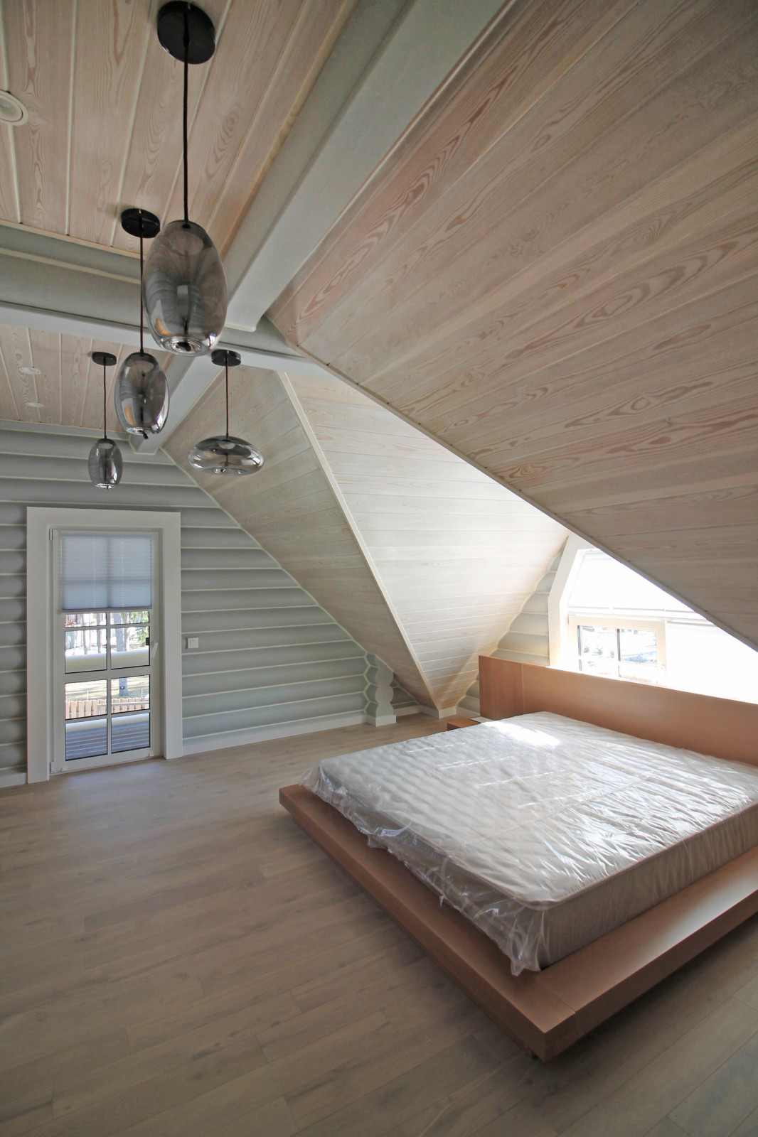 Срубовой коттедж в Рощино