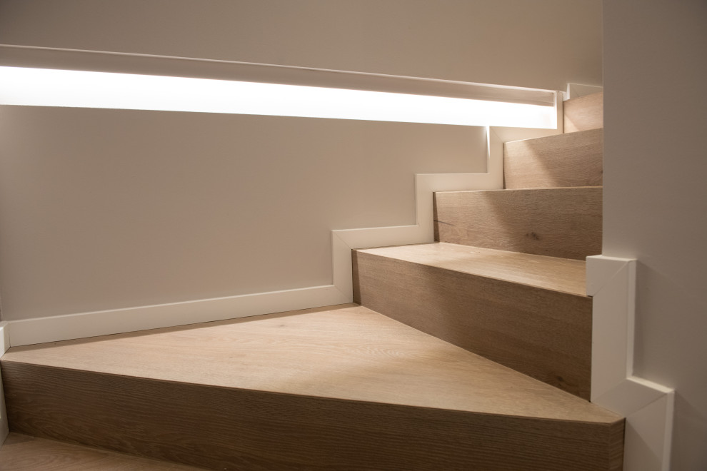 Интерьер апартамента в HPA, Паденге-Суль-Гарда, Италия