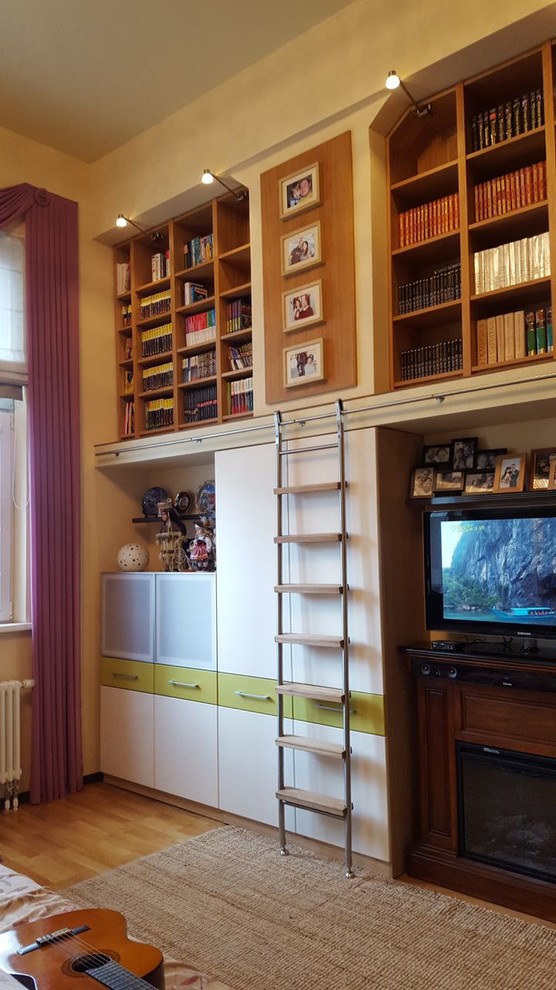 20180408 _ НОВОСИБИРСК - лестница мебельная с крючками - модель Step-30 hook