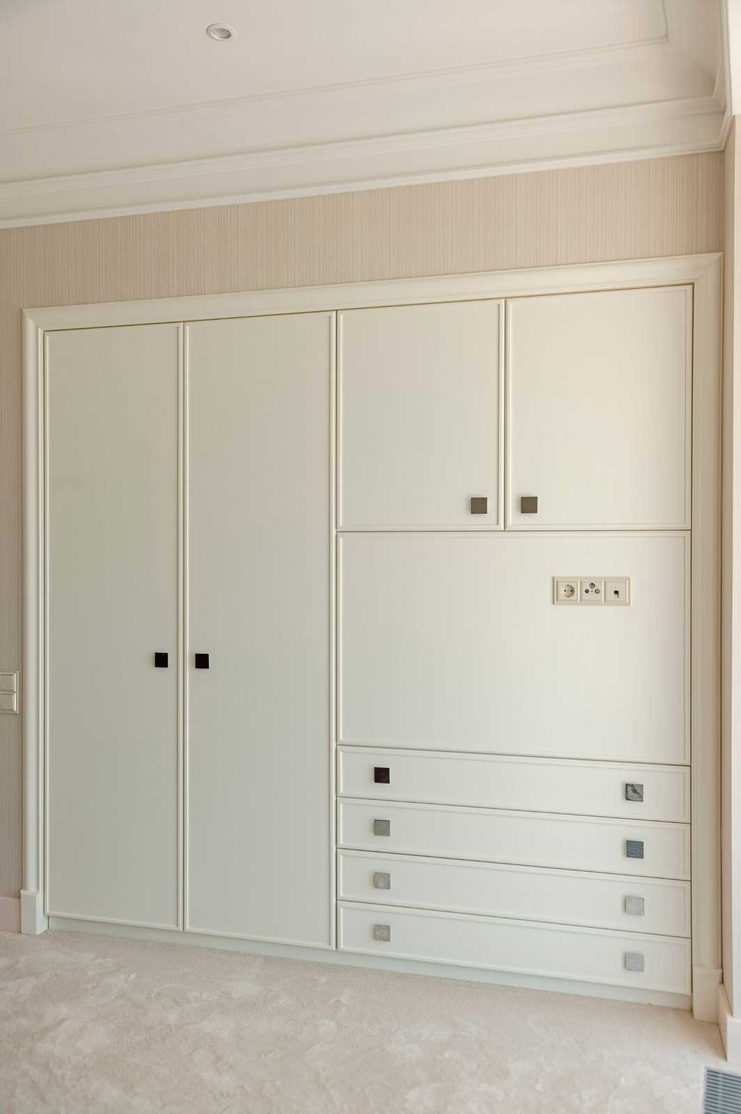 ЖК ЗАЗЕРКАЛЬЕ 408