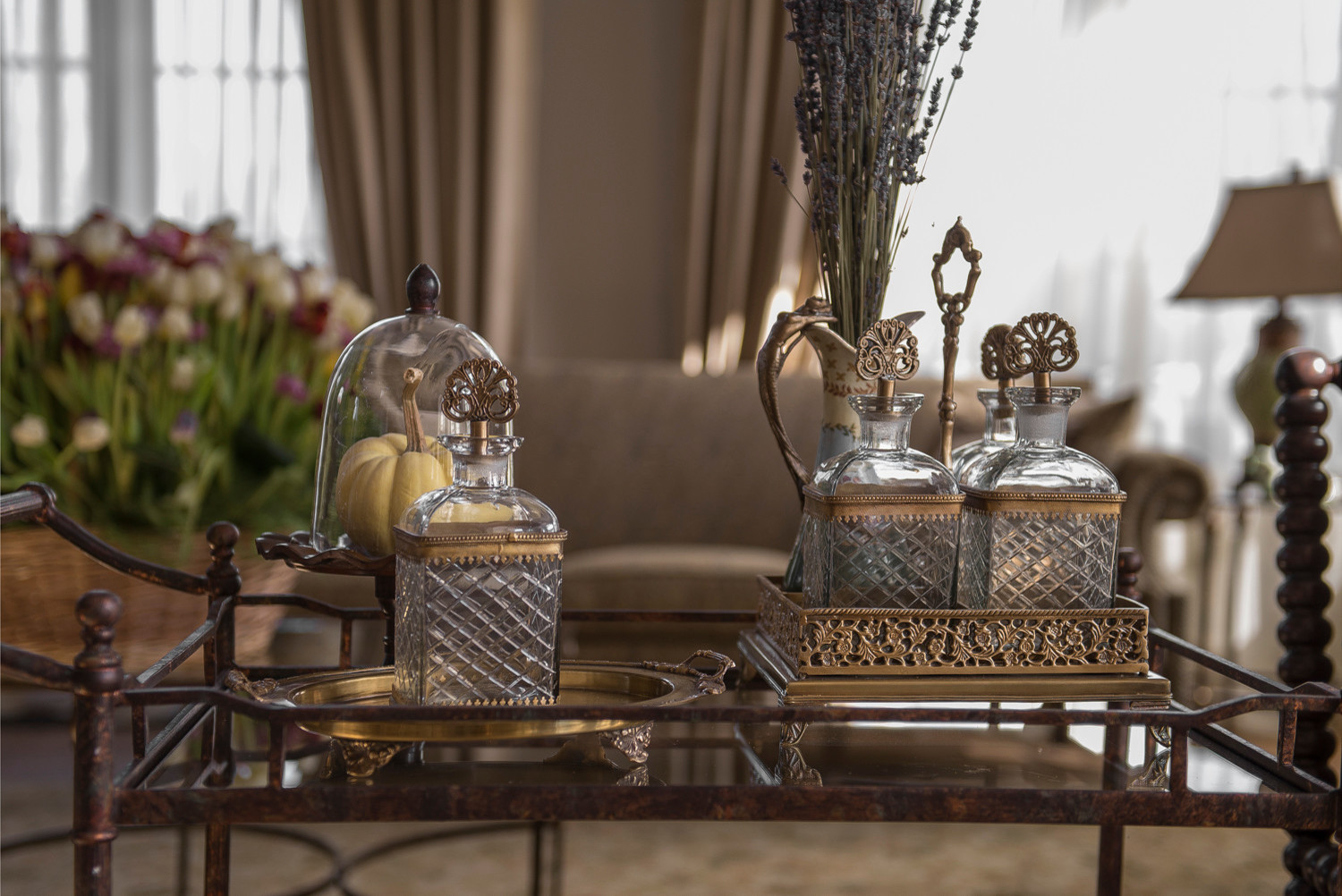 Съемка дома на Новой Риге, 1950 м². Дизайнер Анна Першхайло.