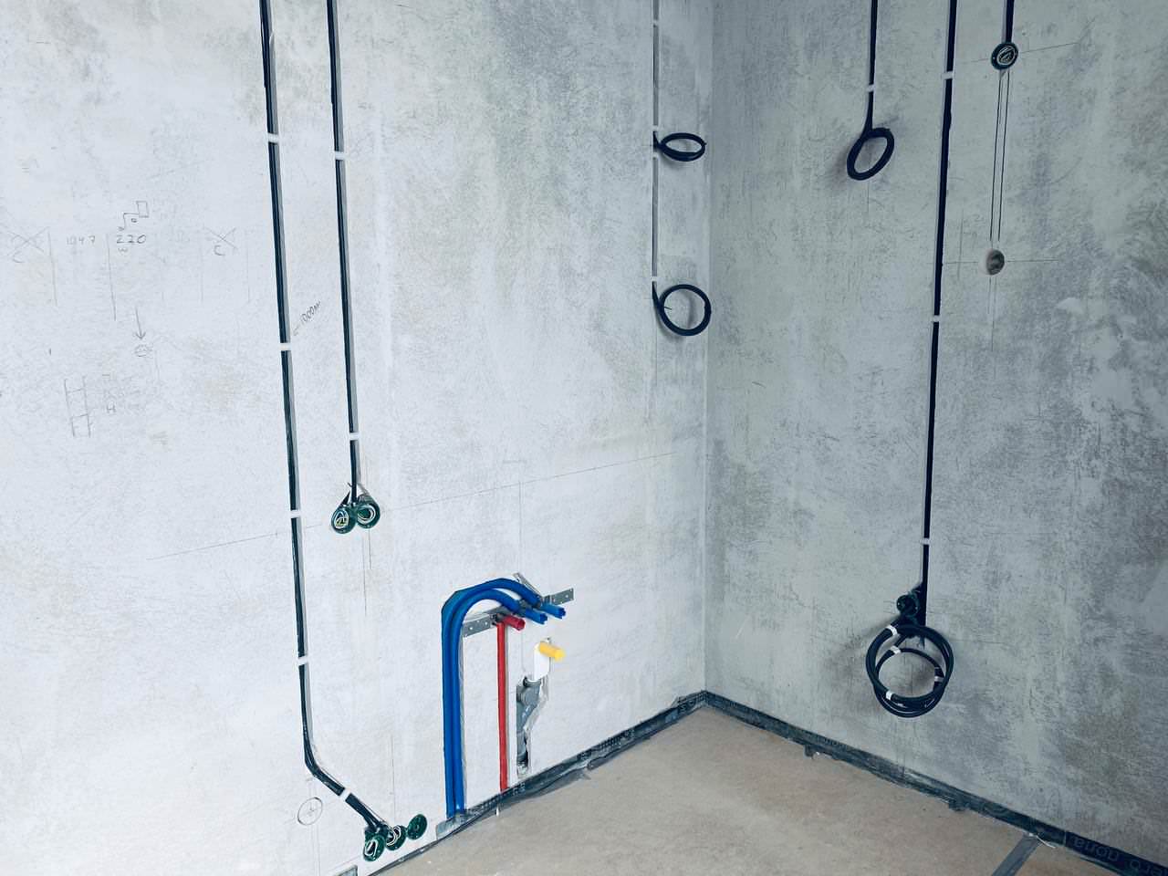 ЖК EVER электромонтаж в квартире студии 30m2