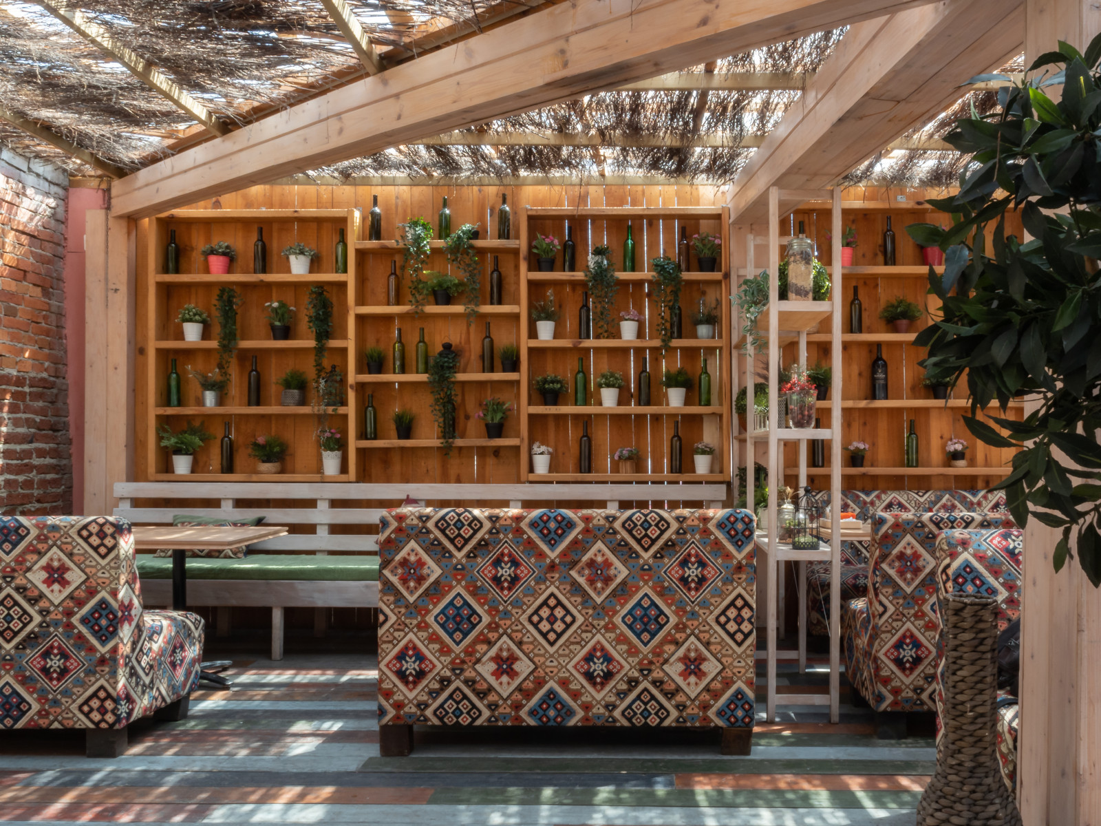 Ресторан восточной кухни в Челябинске - Plove