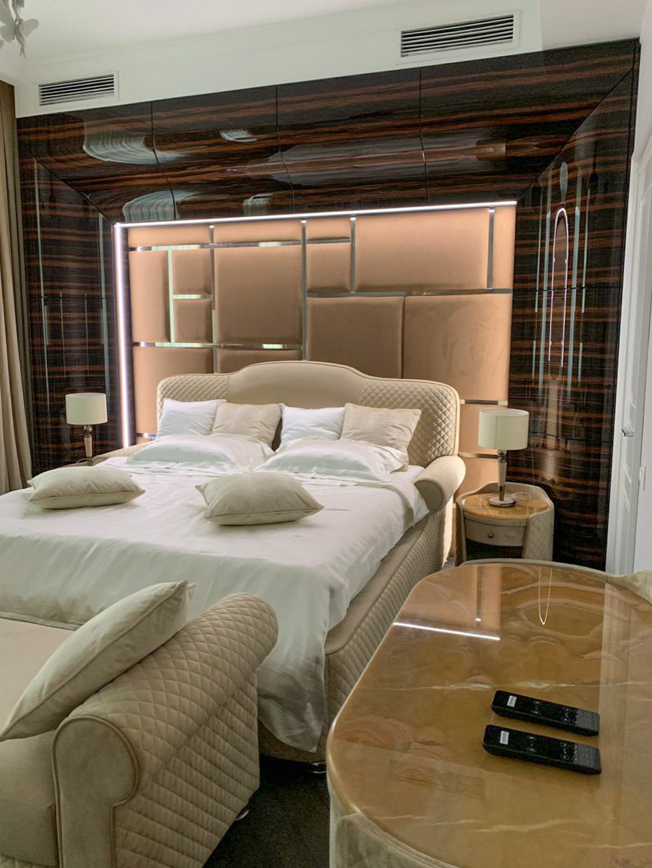 Шкафы в спальную комнату