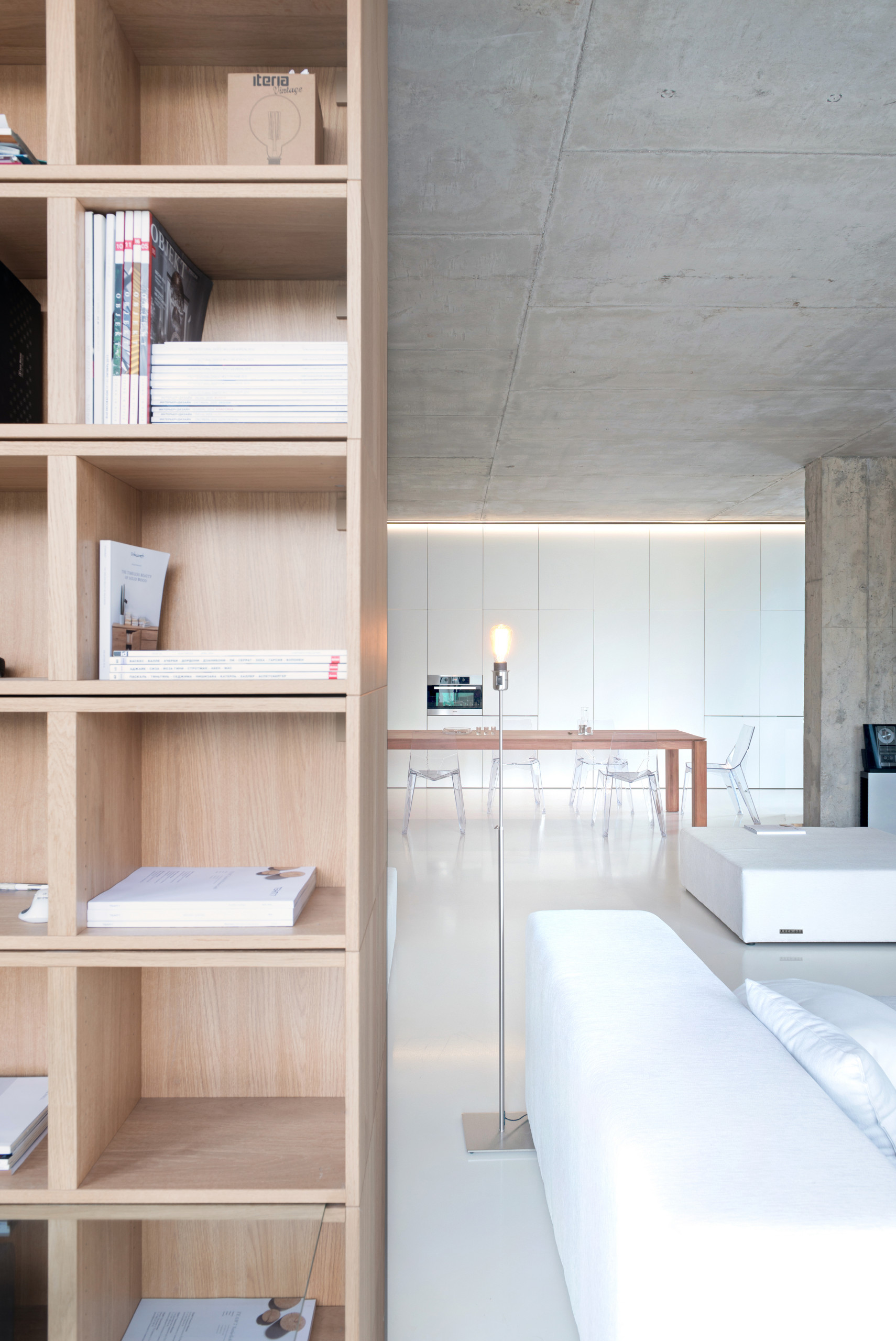 Просто фото: 21 интерьер, где обошлись без штукатурки