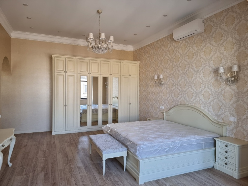 Квартира на Маяковской и люстра в Москве